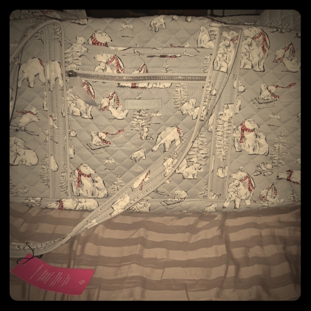 NWT Vera Bradley iconic medium travel duffel bag